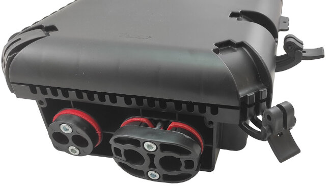 Оптическая кросс-муфта ОКМ-3223-16SC-164-М-36К