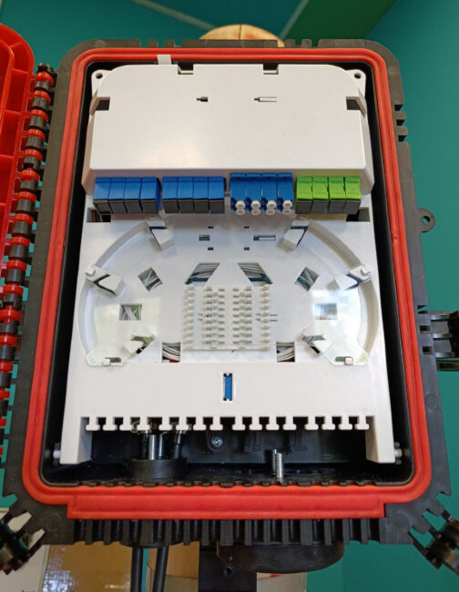 Оптическая кросс-муфта ОКМ-3223-16SC-164-М-36К