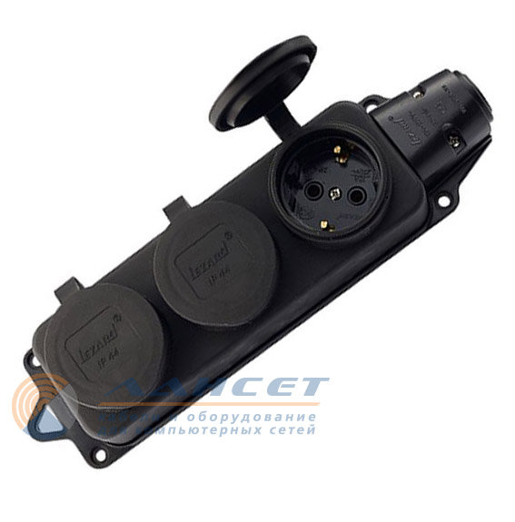 Тройная розетка наружной установки Lezard с заглушками 2Р+РЕ 1х16А 220-240V 106-0400-0101/101